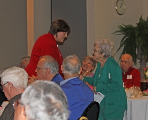 volunteers at a dinner